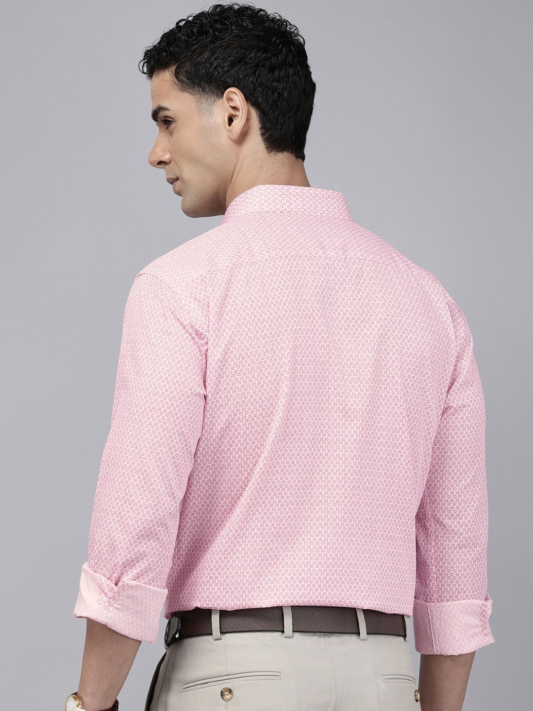 Park Avenue Pure Cotton Slim Fit Geometric Printed Formal Shirt