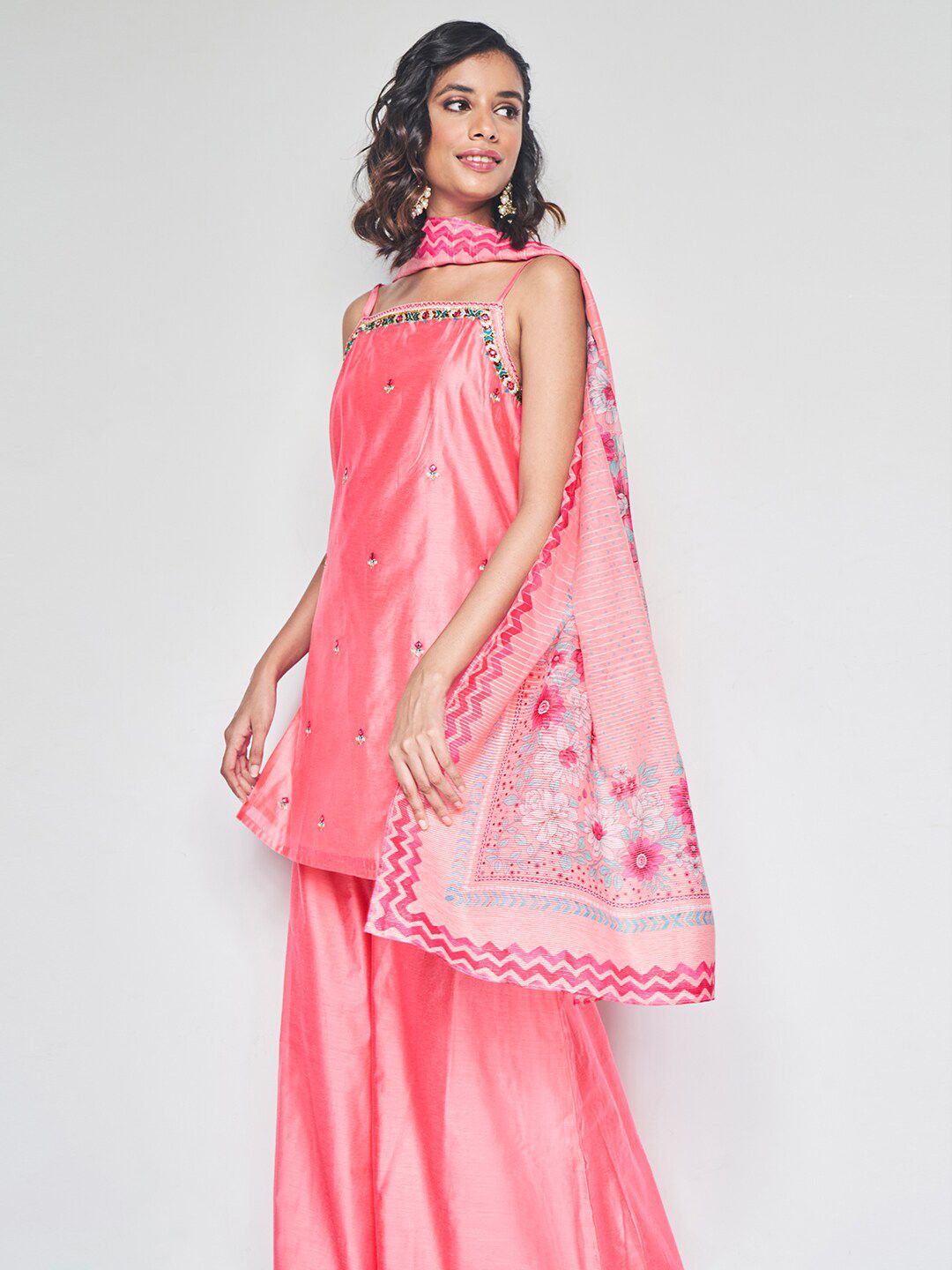 Global Desi Floral Embroidered Thread Work Kurti With Palazzos & Dupatta