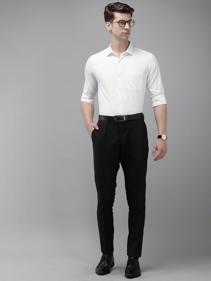 Park Avenue Textured Slim Fit Formal Shirt