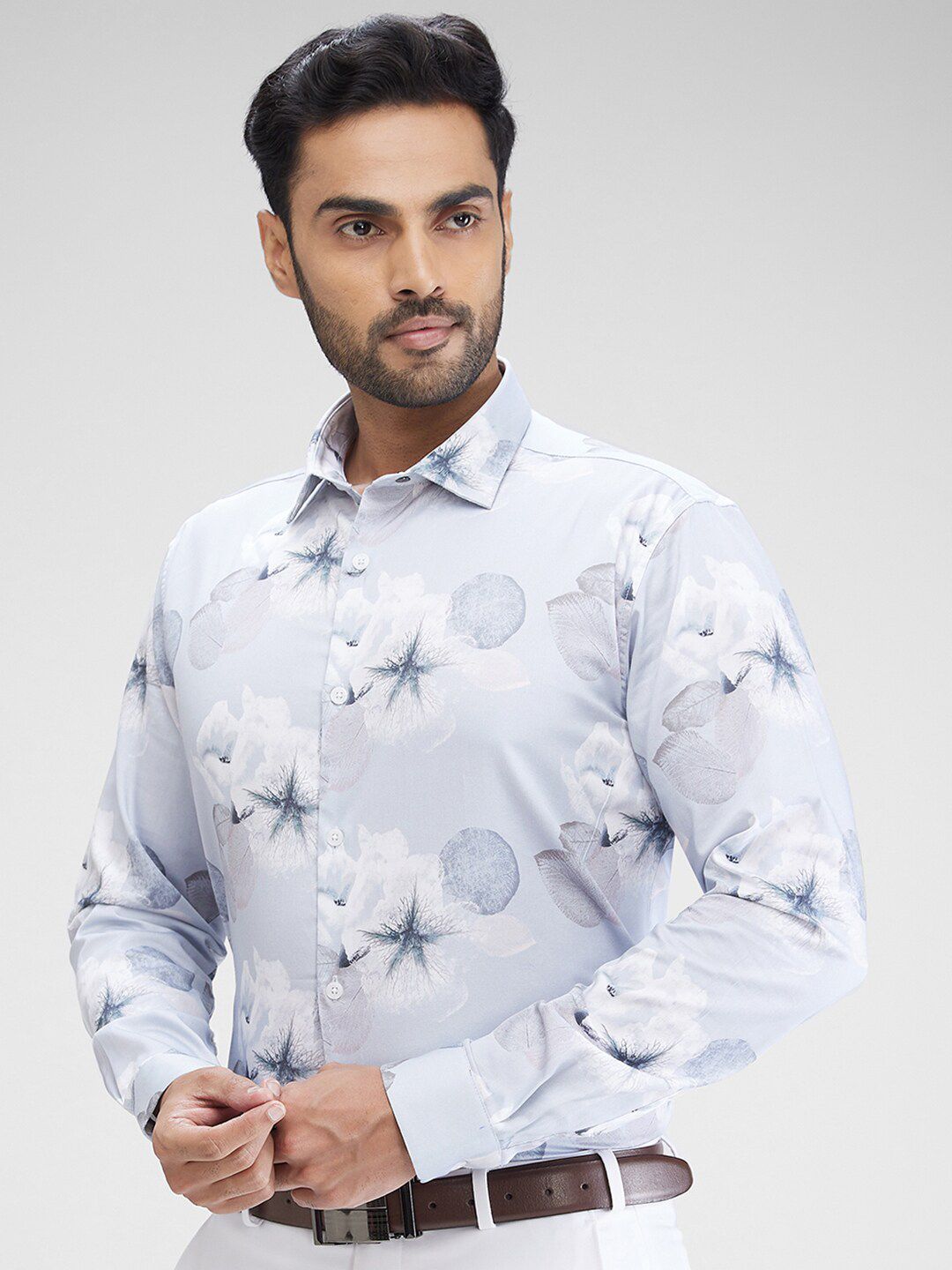 Park Avenue Floral Printed Cutaway Collar Curved Cotton Slim Fit Formal Shirt