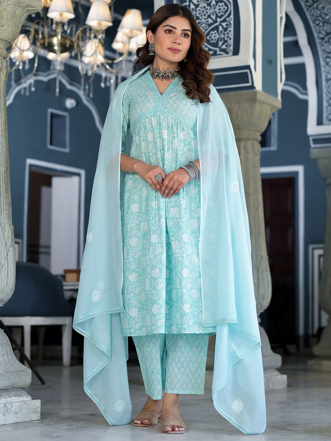 Vishudh Blue V Neck Floral Printed Regular Pure Cotton Kurta with Trousers & With Dupatta