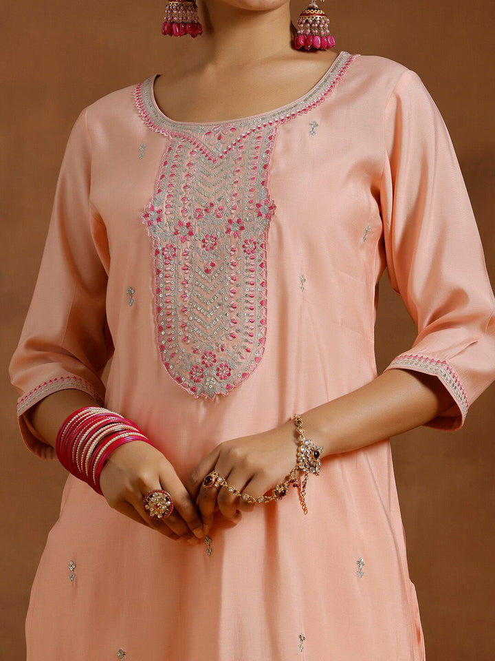 Libas Floral Yoke Design Regular Sequinned Straight Kurta With Trousers & Dupatta