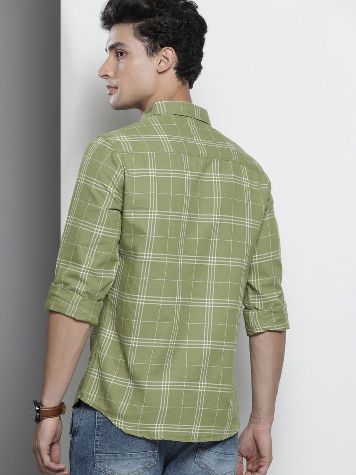The Indian Garage Co Men Green & White Pure Cotton Checked Casual Shirt
