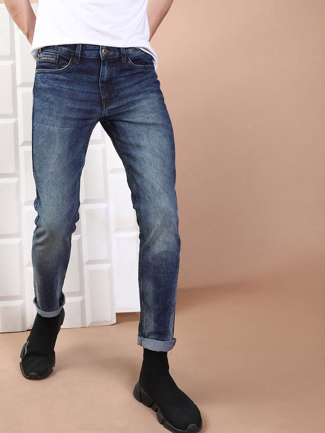 The Indian Garage Co Men Blue Slim Fit Mid-Rise Clean Look Jeans