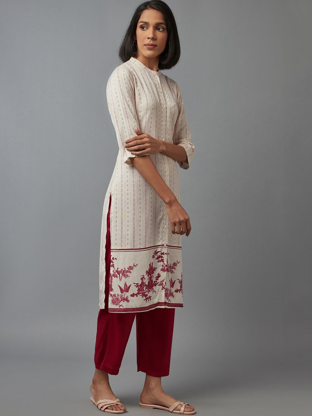 W Women White Ethnic Motifs Embroidered Flared Sleeves Kurta