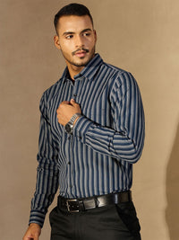 DENNISON Men Vertical Stripes Spread Collar Long Slevees Casual Shirt