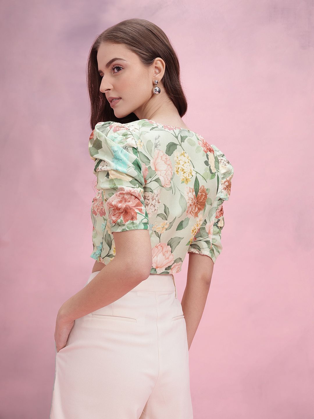 DressBerry Floral Print Paneled Puff Sleeve Crop Top