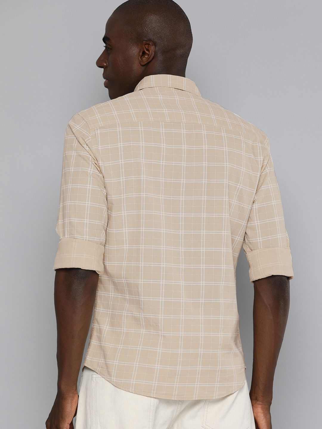 The Indian Garage Co Men Pure Cotton Slim Fit Gingham Checks Opaque Checked Casual Shirt