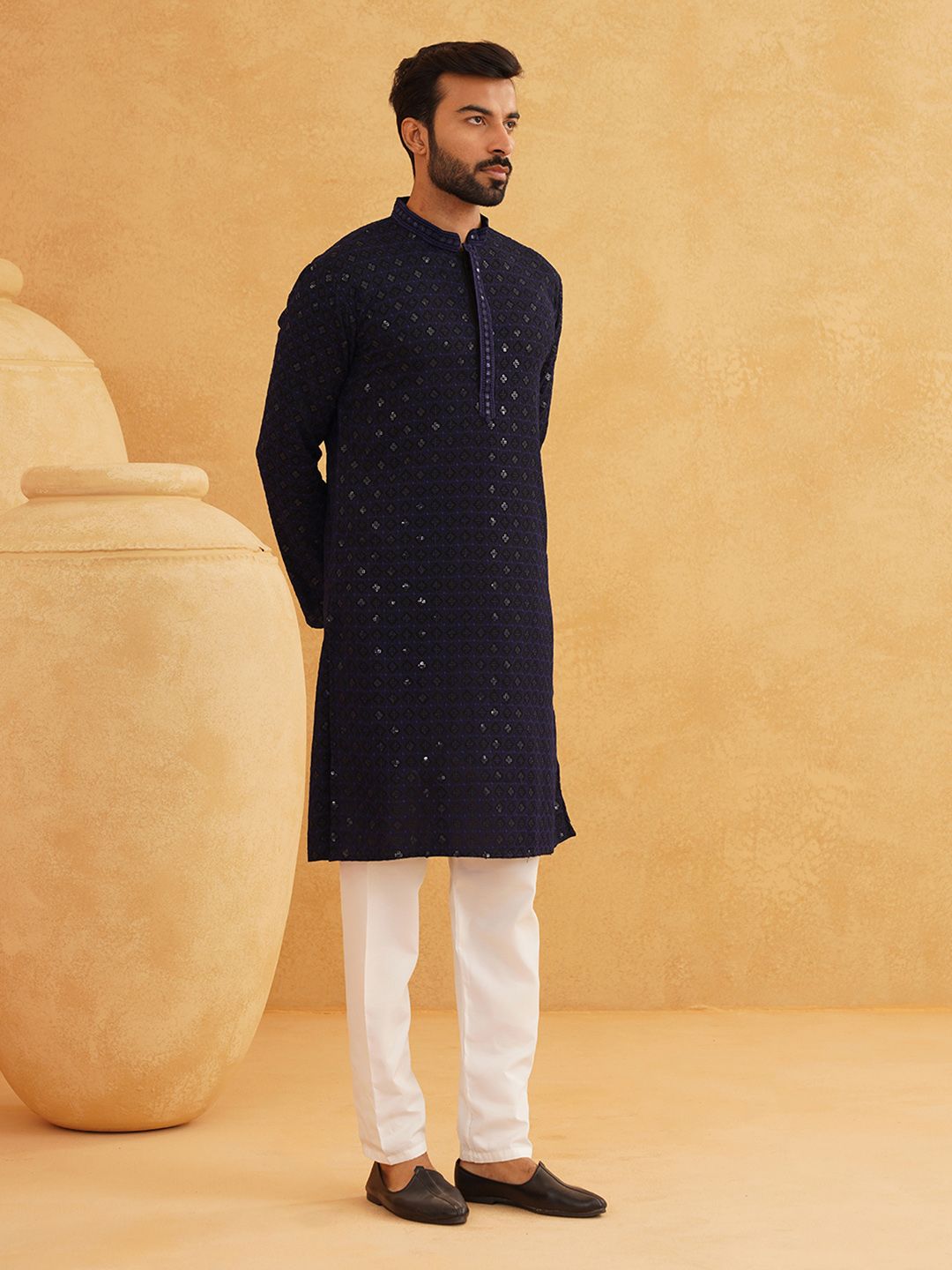 SOJANYA Kurta Kapas Tulen Bersulam Labuci Mandarin Dengan Churidar