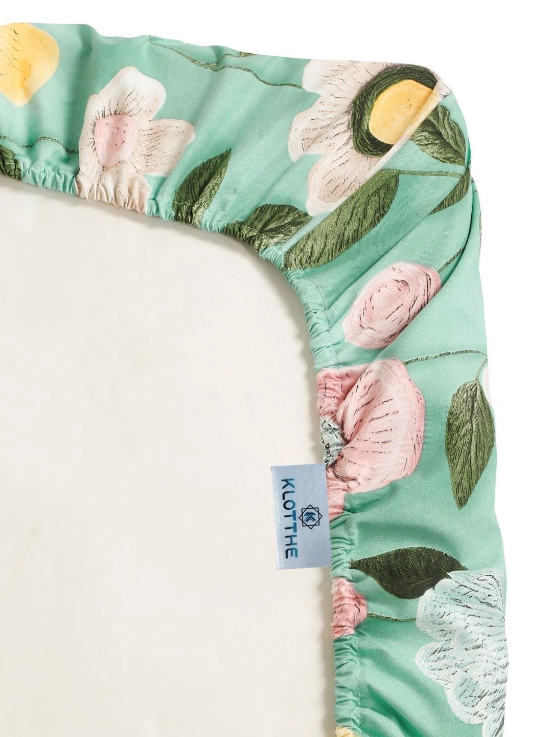 Moda Rapido X KLOTTHE Green & Pink Floral 300 TC King Bedsheet with 2 Pillow Covers