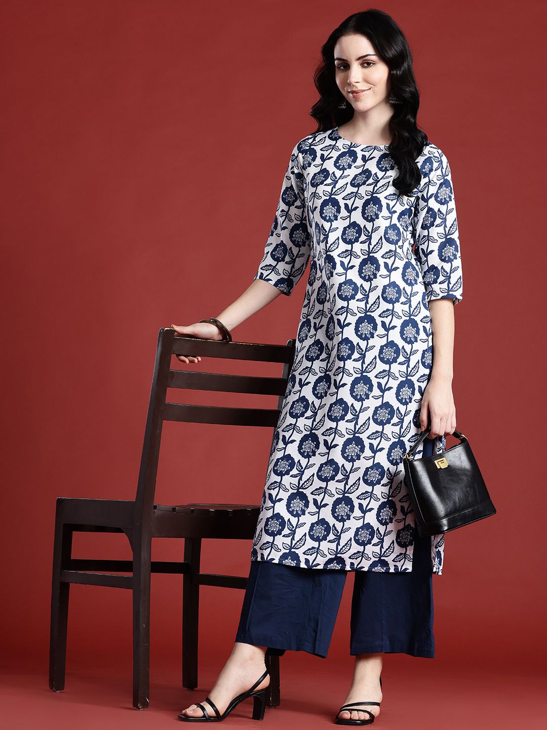 Anouk Floral Printed Boat Neck Straight Kurta