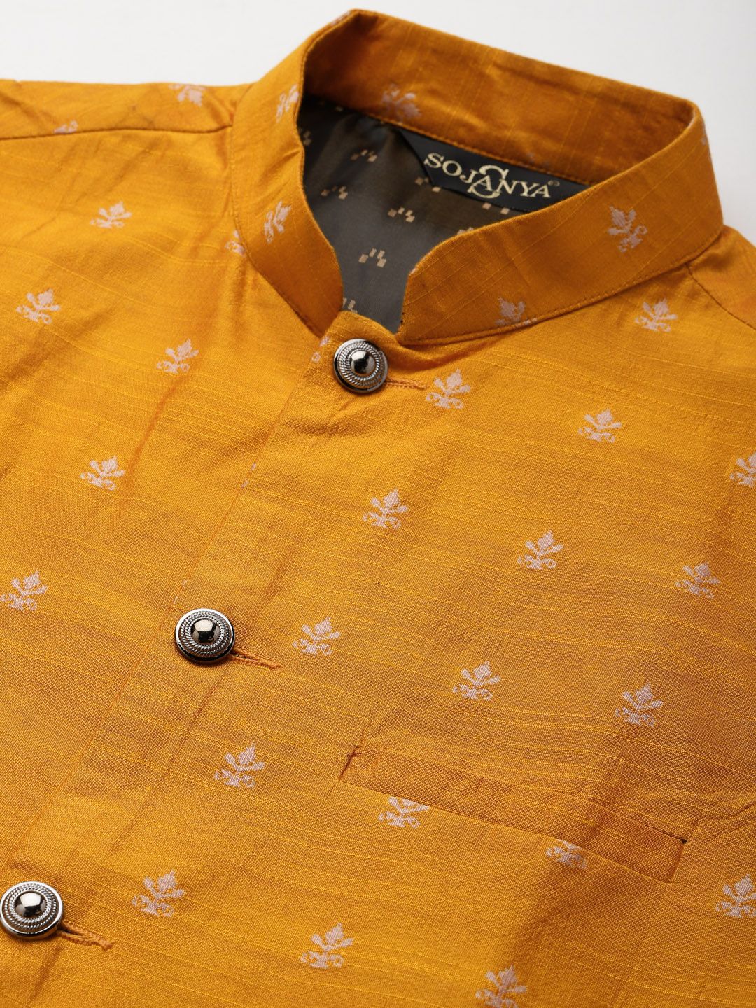 SOJANYA Men Charcoal Grey & Off-Whtie Ethnic Motifs Kurta with Churidar & Nehru Jacket