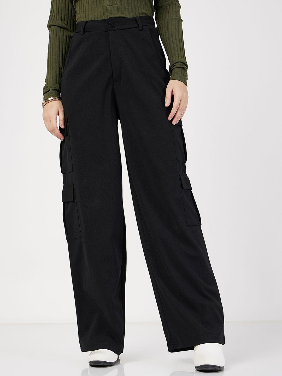 SASSAFRAS Women Plain Flat-Front High-Rise Cargos