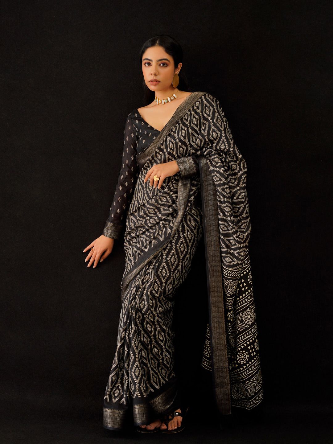 Tikhi Imli Black & Gold Geometric Printed Ready To Wear Saree