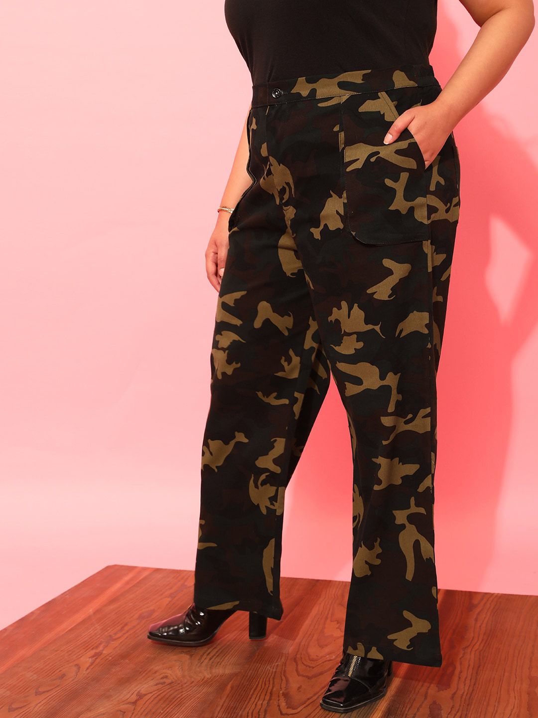 CURVY STREET Women Plus Size Olive Green Printed Relaxed Straight Leg Pure Cotton Trousers