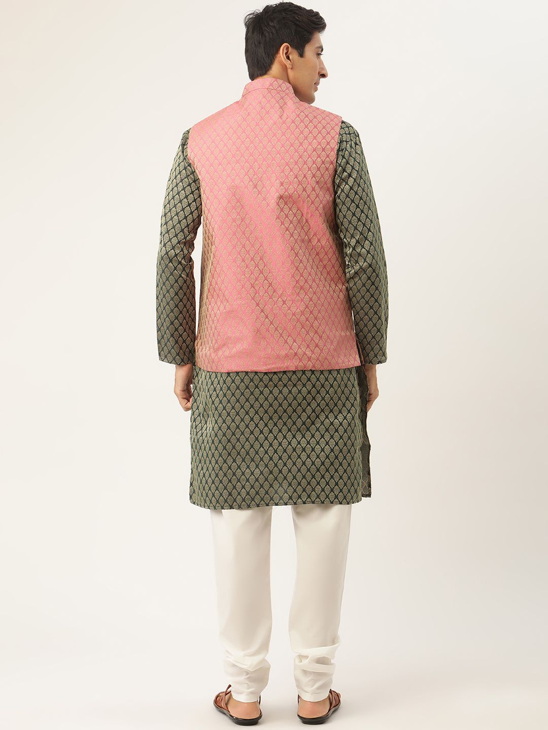 SOJANYA Men Green Ethnic Motifs Kurta with Churidar & Nehru Jacket