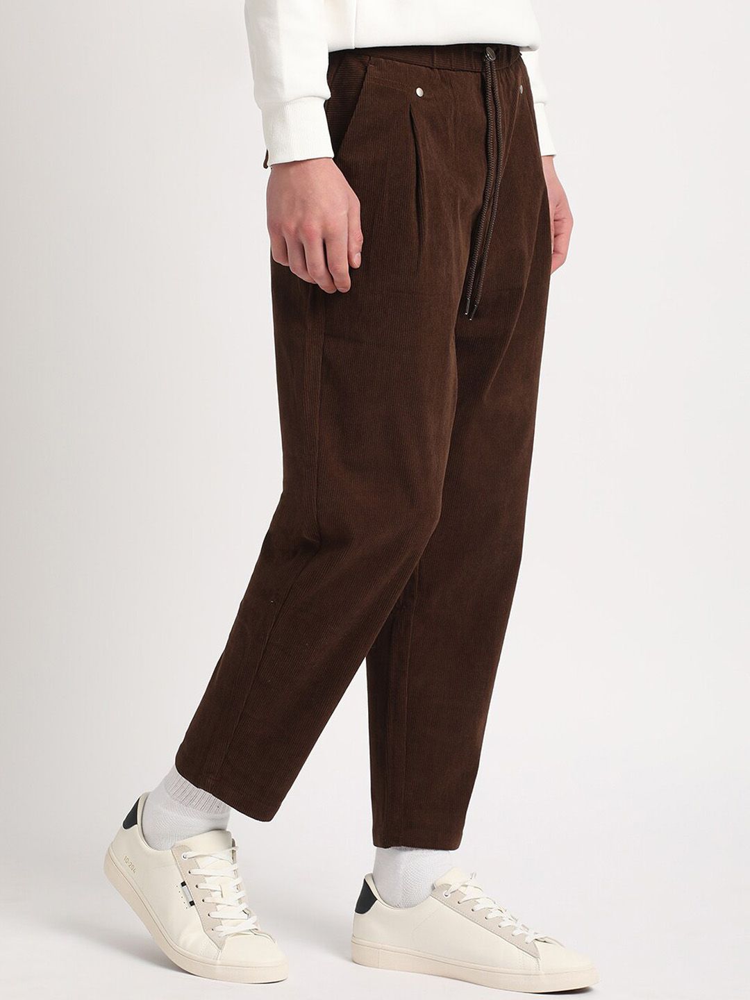 THE BEAR HOUSE Men Relaxed Loose Fit Corduroy Cotton Pleated Regular Trousers