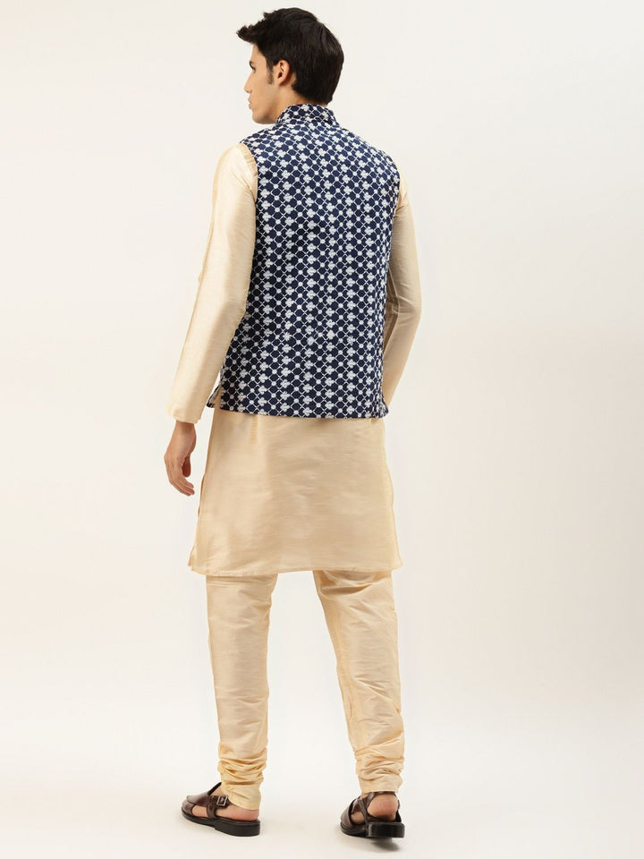 SOJANYA Men Golden Thread Work Kurta with Churidar & Nehru Jacket