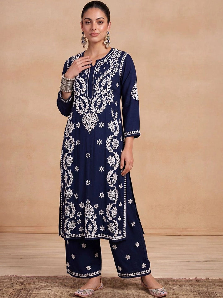 House of Chikankari Women Floral Embroidered Regular Chikankari Kurta with Palazzos