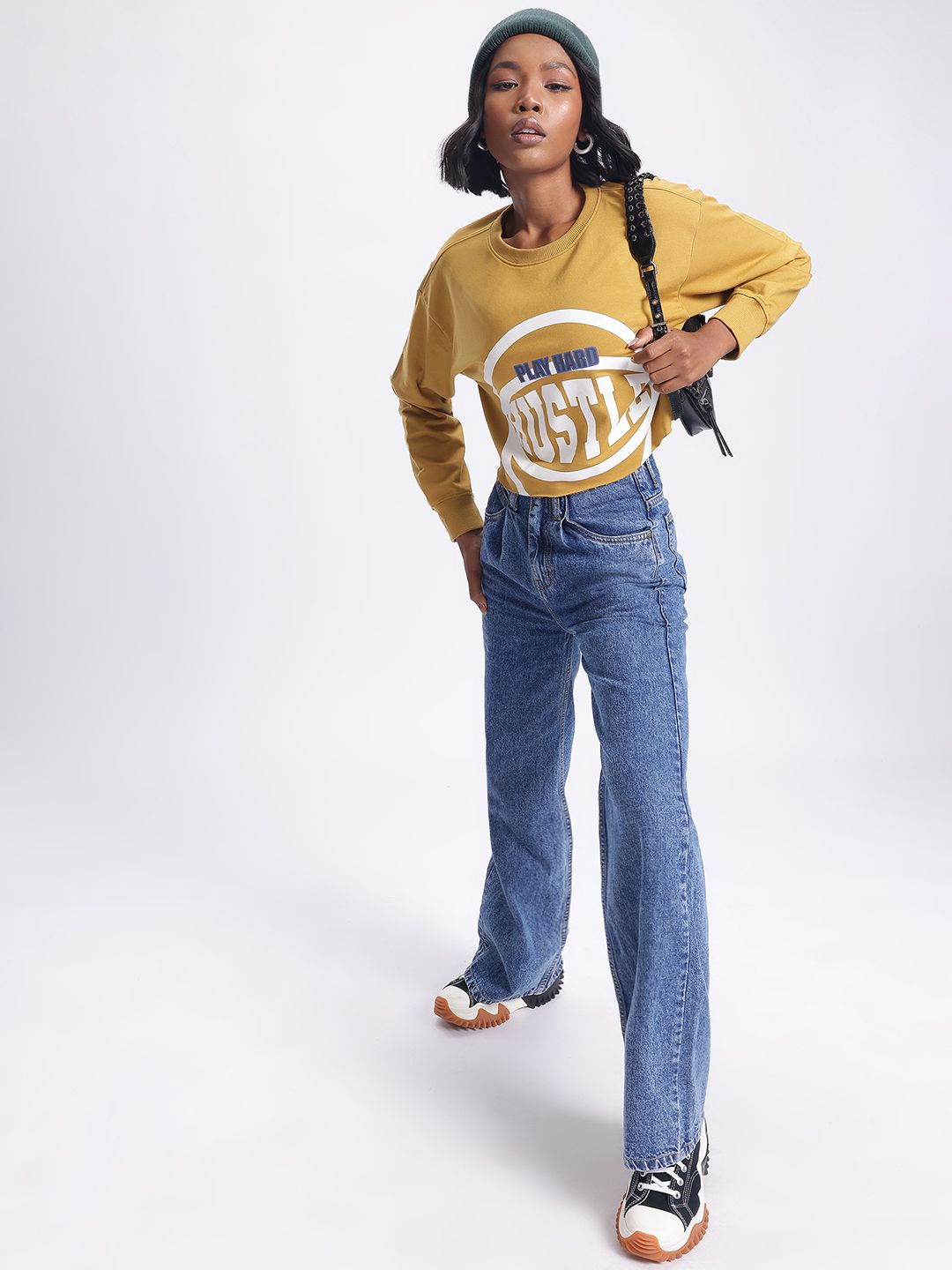 DressBerry Graphic Printed Crop Sweatshirt