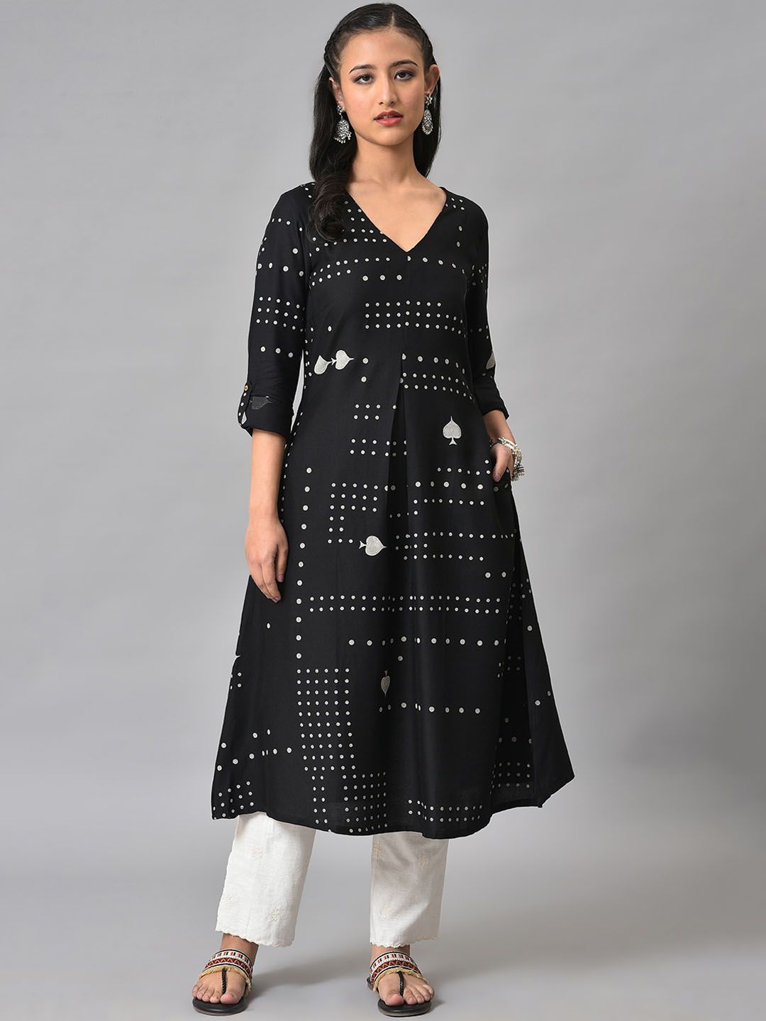 W Women Geometric Printed Anarkali Kurta