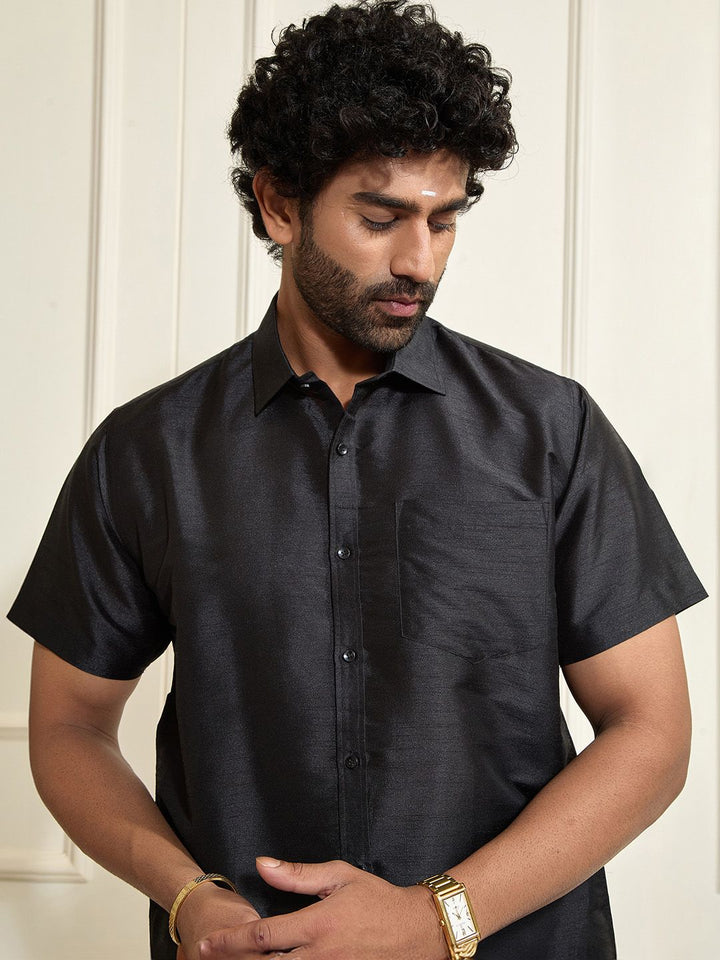 VASTRAMAY Premium Spread Collar Casual Shirt