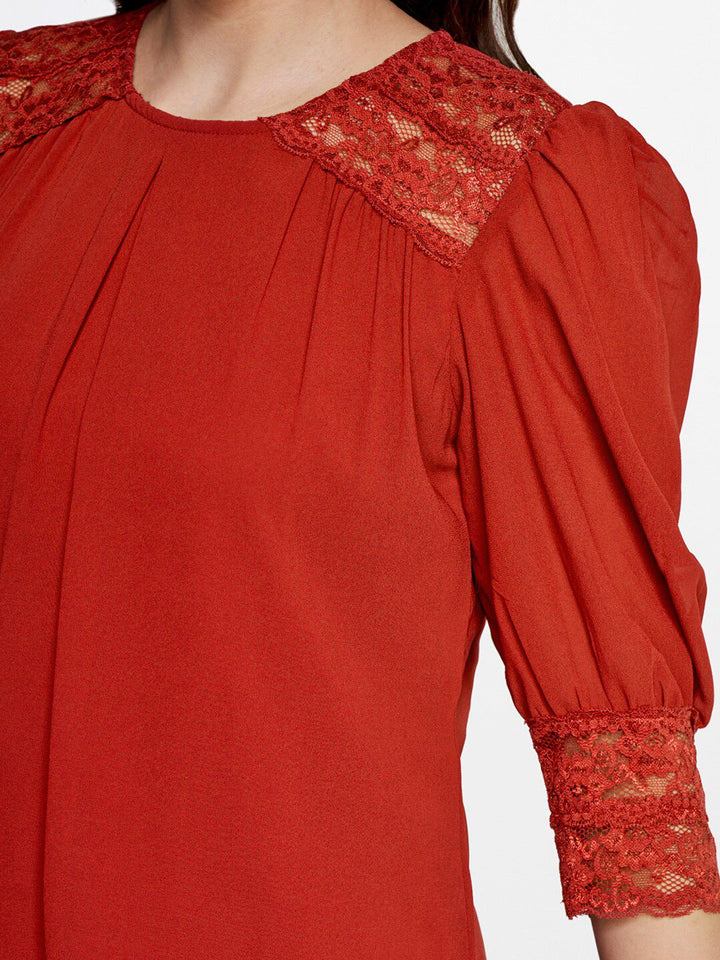 AND Round Neck Puff Sleeve Top