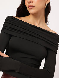 DressBerry Cute Coquette Off-Shoulder Full Sleeves Fitted Crop Top