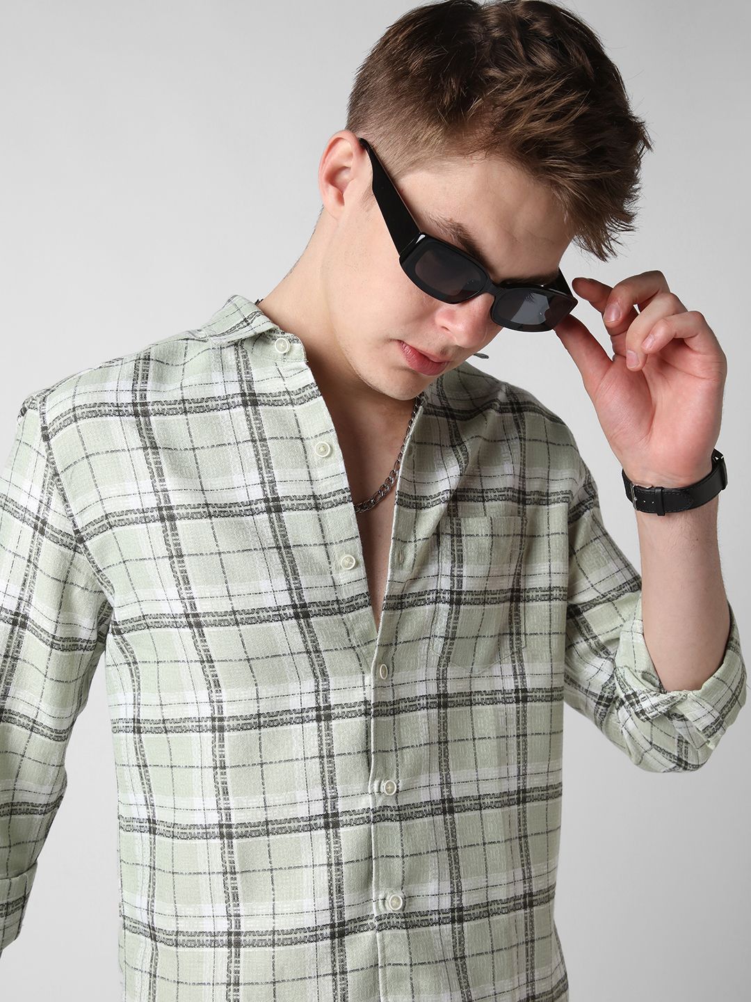 VASTRADO Men Classic Slim Fit Tartan Checks Opaque Checked Casual Shirt