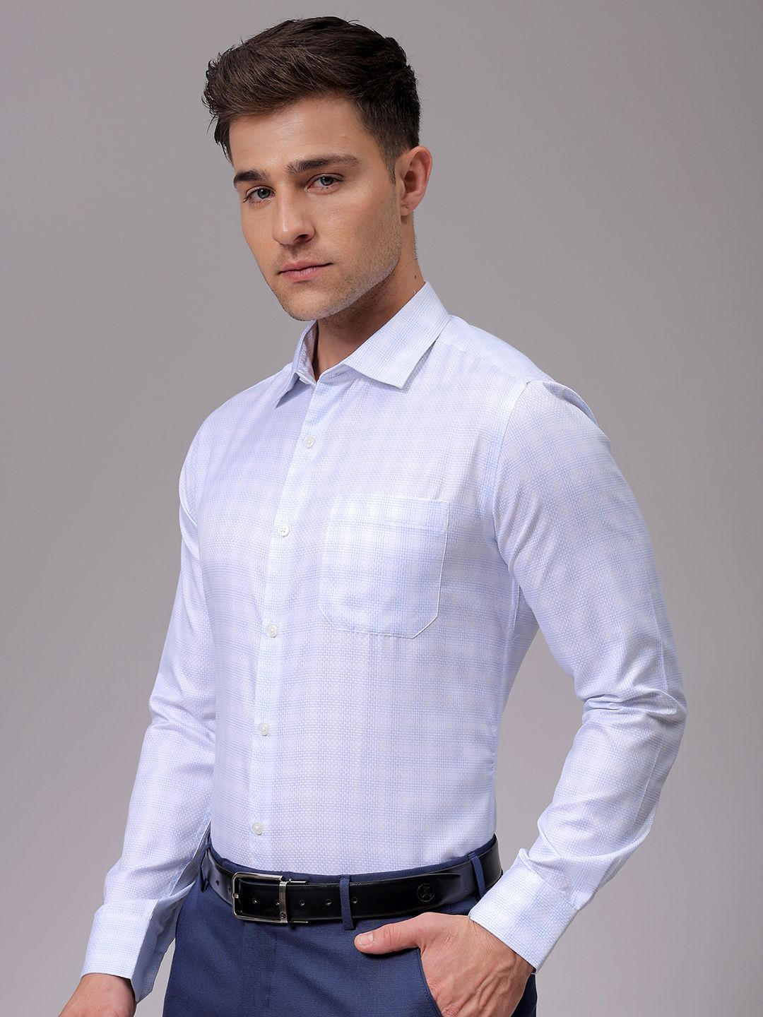 The Indian Garage Co. X Luxe Men Slim Fit Multi Stripes Opaque Striped Formal Shirt