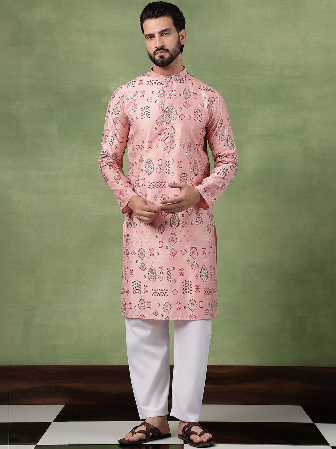 SOJANYA Men Bandhani Printed Kurta