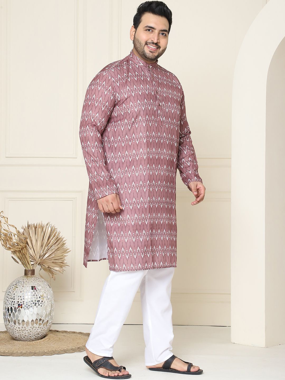 SOJANYA PLUS Geometric Printed Mandarin Collar Pure Cotton Straight Kurta with Pyjamas