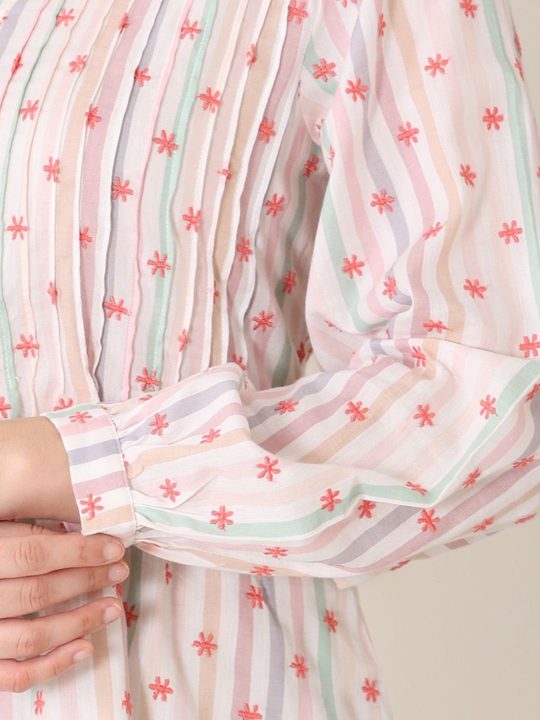 W Floral Print Puff Sleeve Cotton Top