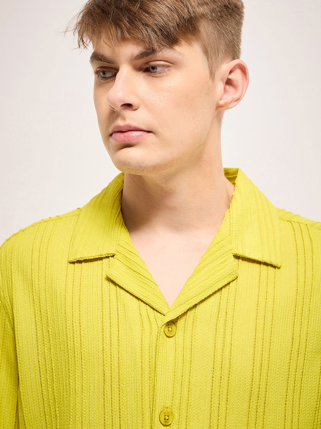 THE BEAR HOUSE Men Cuban Collar Vertical Striped Casual Shirt