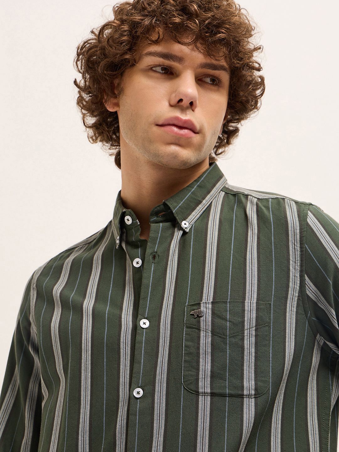 THE BEAR HOUSE Men Slim Fit Opaque Striped Casual Shirt