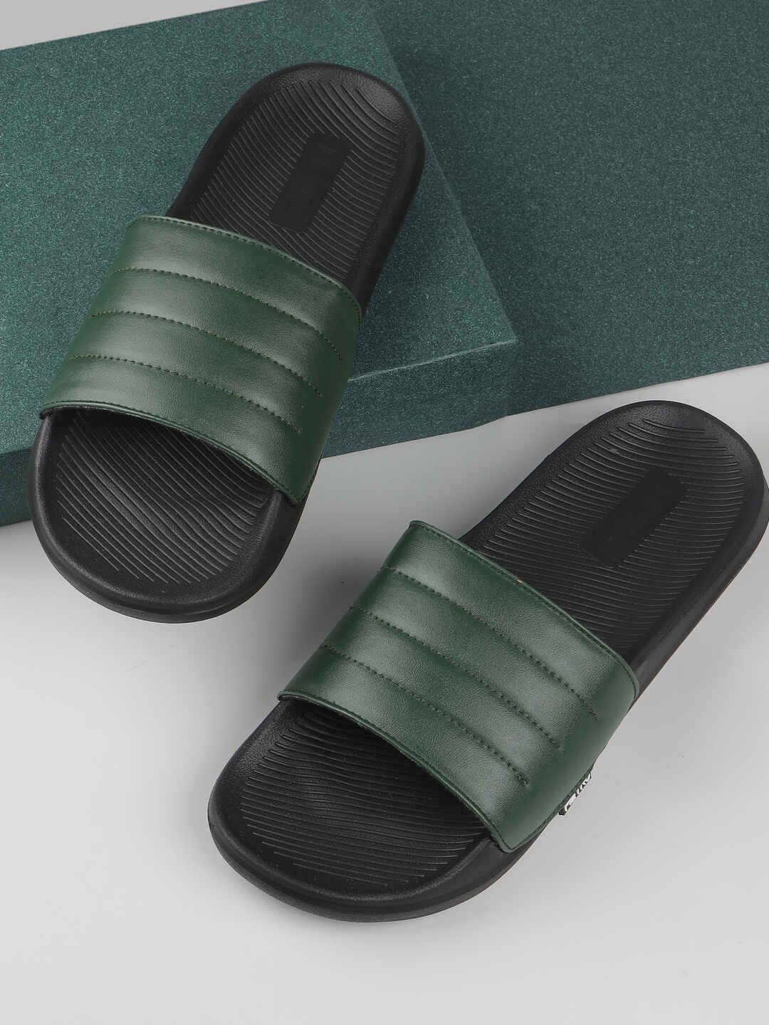 Mochi Men Solid Synthetic Sliders