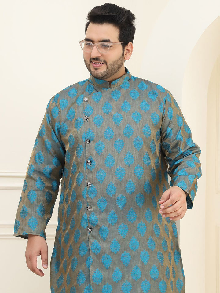 SOJANYA PLUS Plus Size Ethnic Motifs Thread Work Straight Kurta with Pyjamas