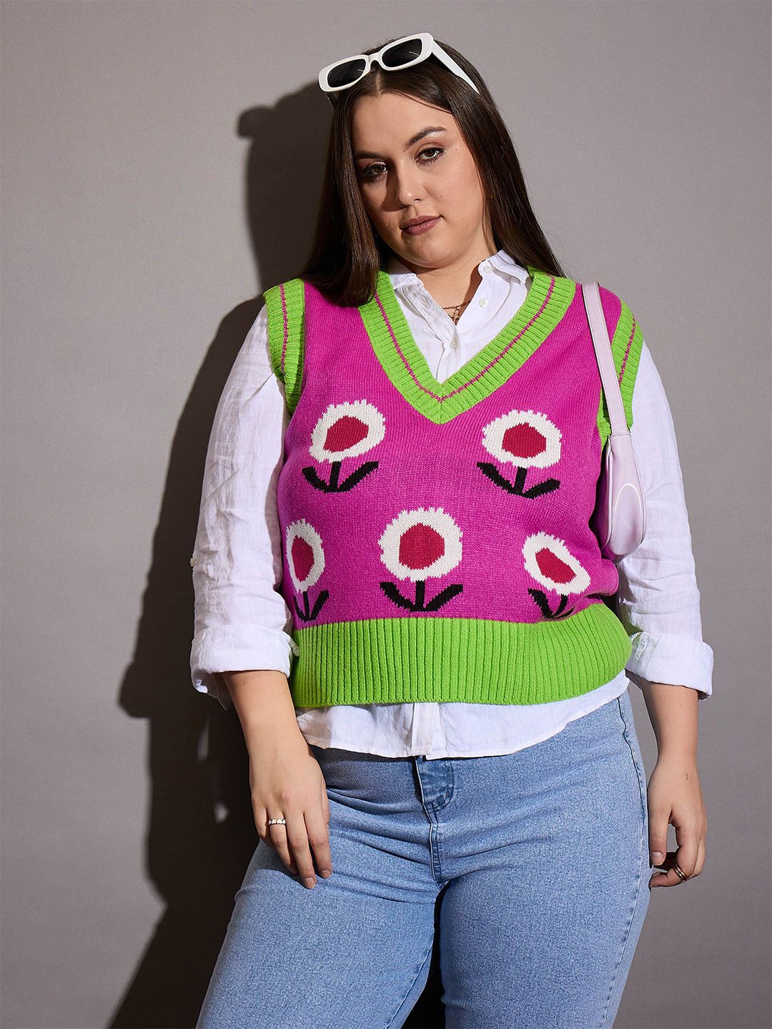SASSAFRAS Curve Women Floral Printed Sweater Vest