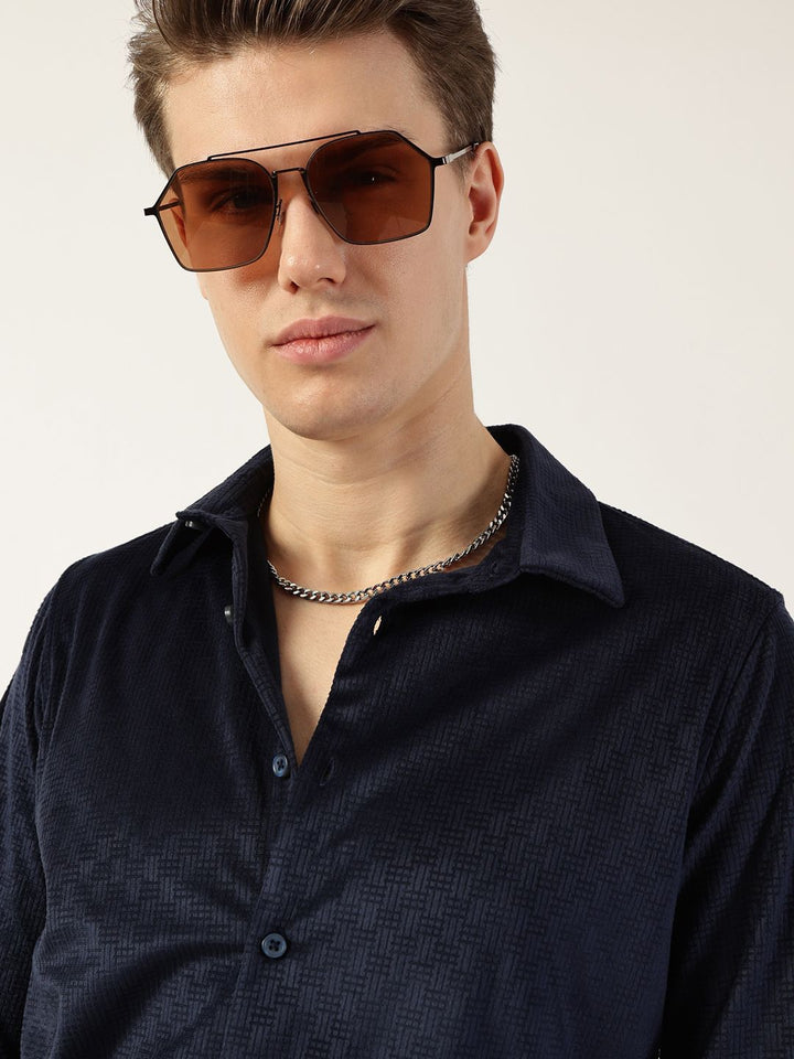 Thomas Scott Men Classic Spread Collar Textured Solid Slim Fit Casual Shirt