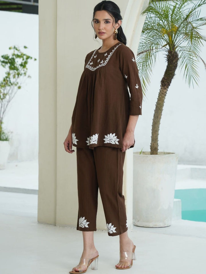 House of Chikankari Brown 2 Keping Cotton Solid Tunic dengan Set Co-Ord Seluar