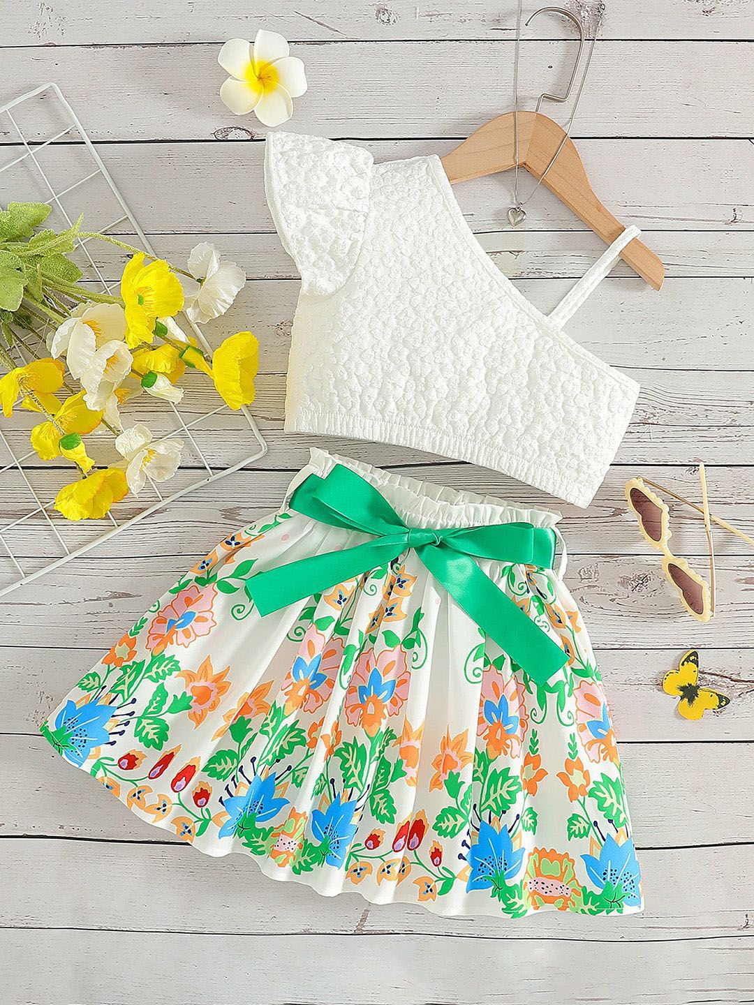 YK Girls Printed Top With Skirt Clothing Set
