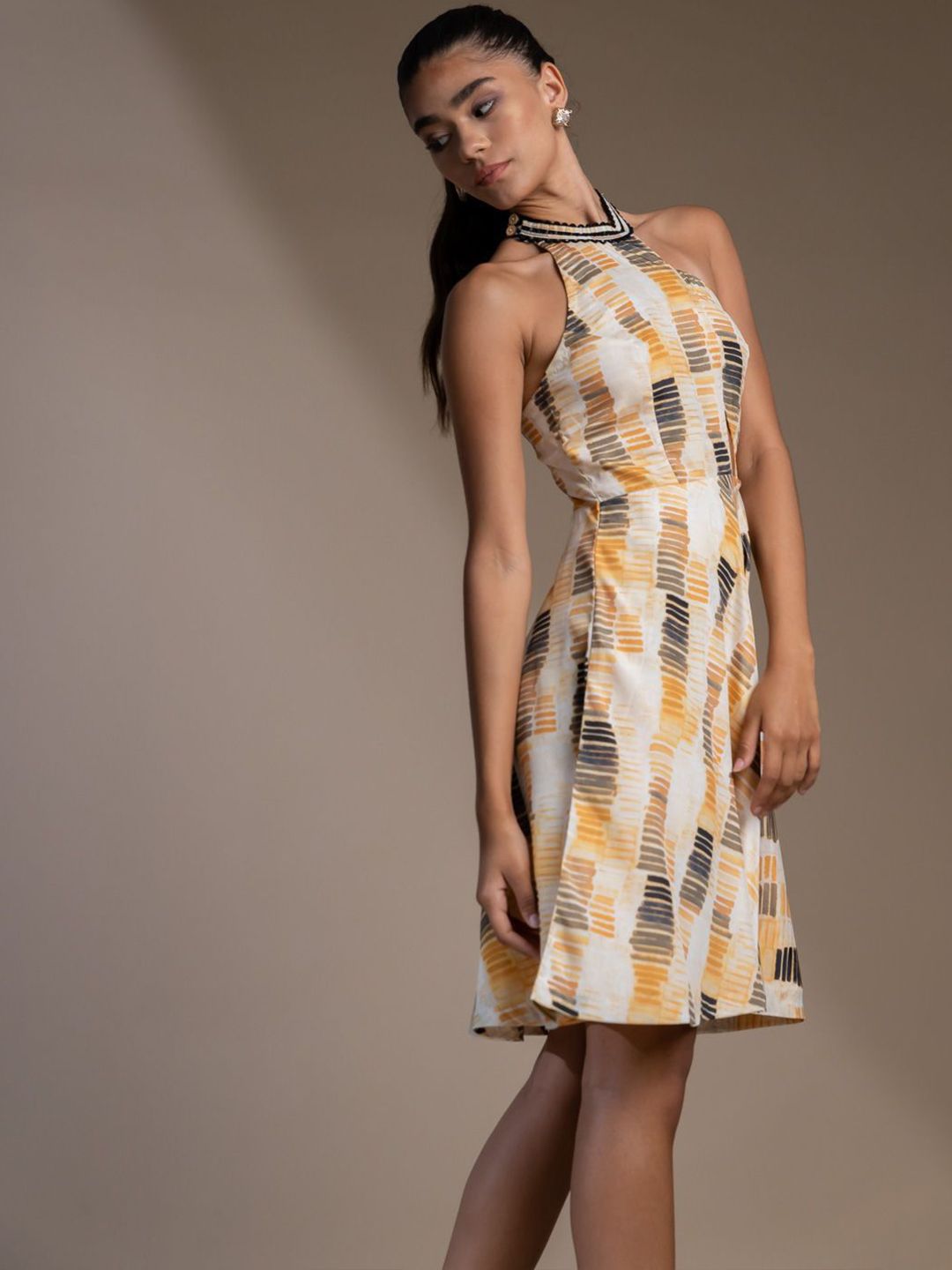 Mamicha Abstract Printed Halter Neck Crepe Fit & Flare Dress