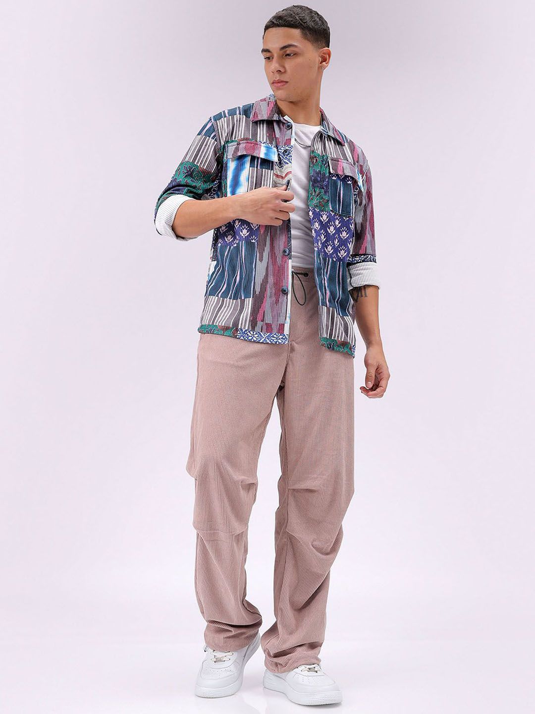 The Indian Garage Co Men Textured Tapered Fit Joggers Casual Trousers