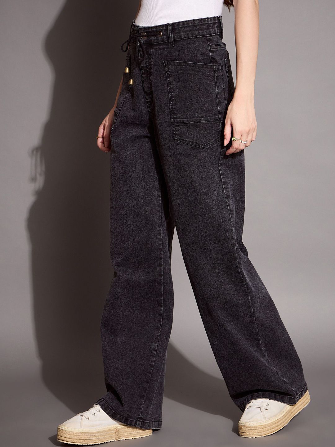 SASSAFRAS BASICS Women Comfort Wide Leg High-Rise Stretchable Jeans