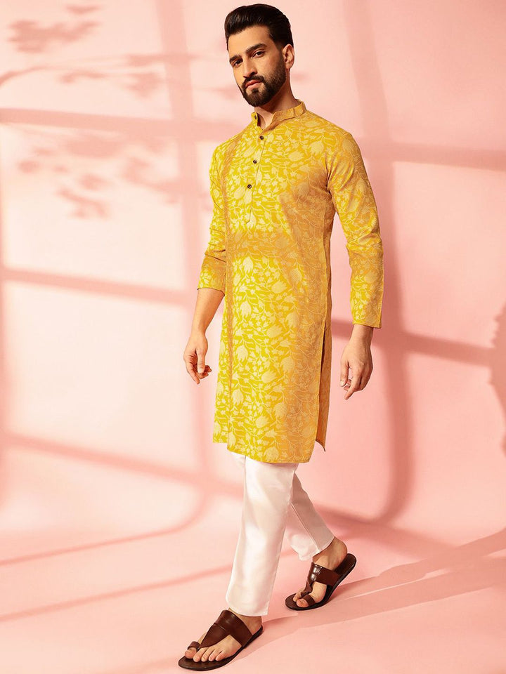 Anouk Men Floral Printed Regular Kurta with Pyjamas