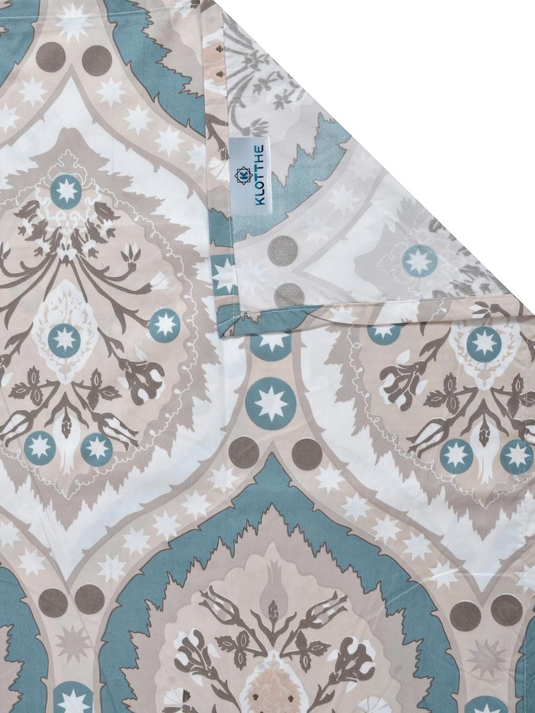 KLOTTHE Polycotton Bedsheet with 2 Pillow Covers
