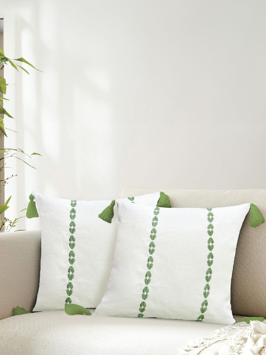 URBAN SPACE Green & White 2 Pieces Embroidered Pure Cotton Square Cushion Covers