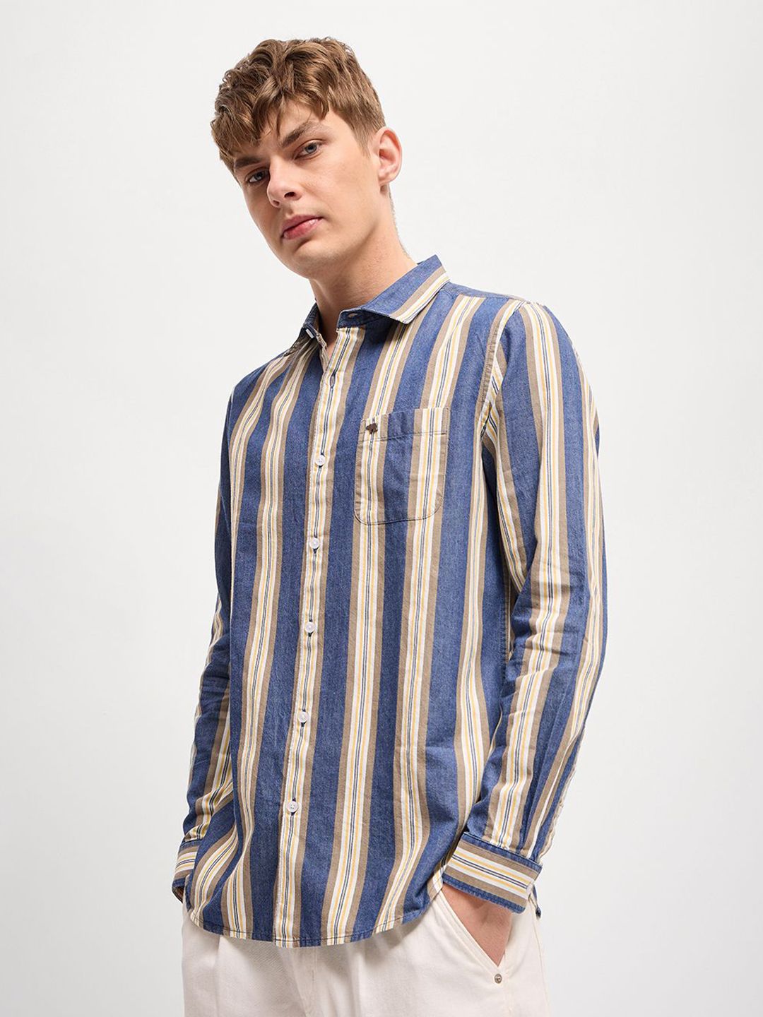 THE BEAR HOUSE Men Spread Collar Multi Striped Cotton Slim Fit Casual Shirt