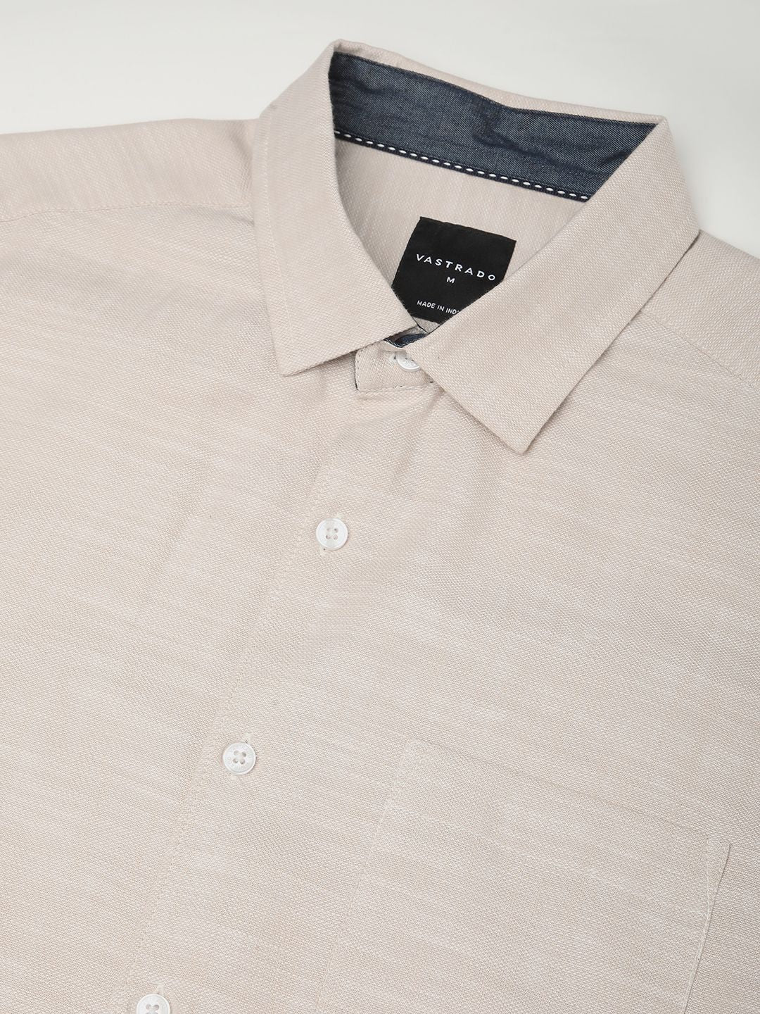 VASTRADO Men Classic Cutaway Collar Textured Cotton Slim Fit Casual Shirt