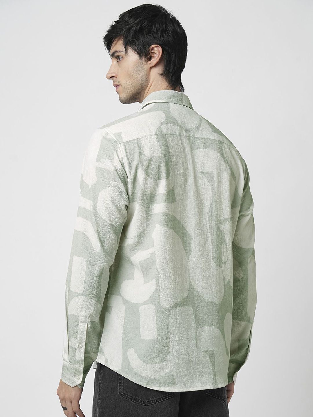 VASTRADO Men Classic Spread Collar Abstract Printed Slim Fit Casual Shirt